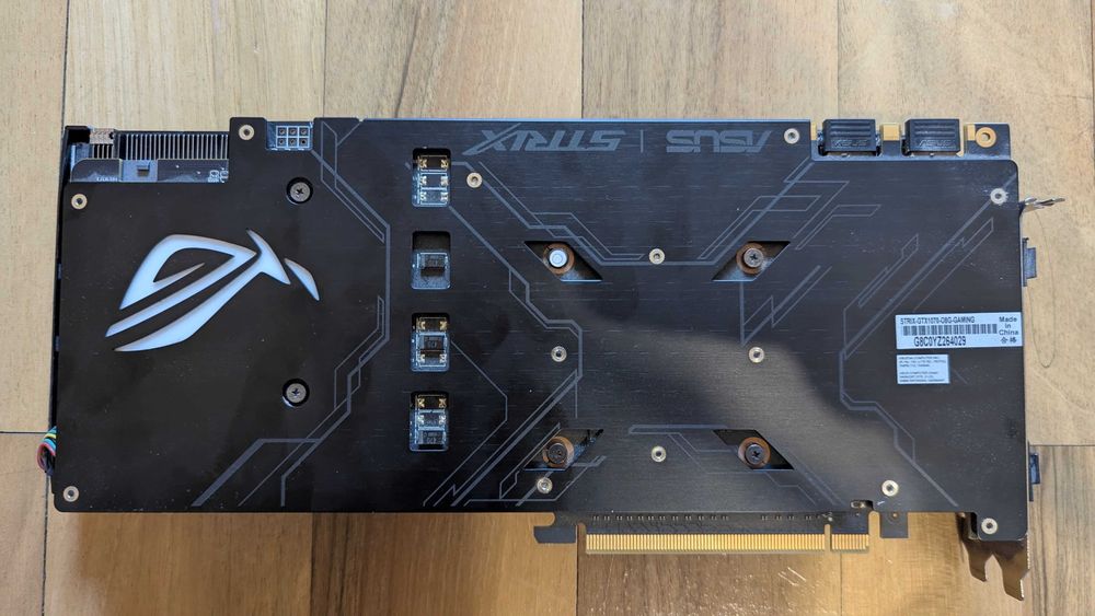 Placa video ASUS ROG STRIX GTX 1070 GAMING OC 8GB DDR5 256-bit 1860Mhz