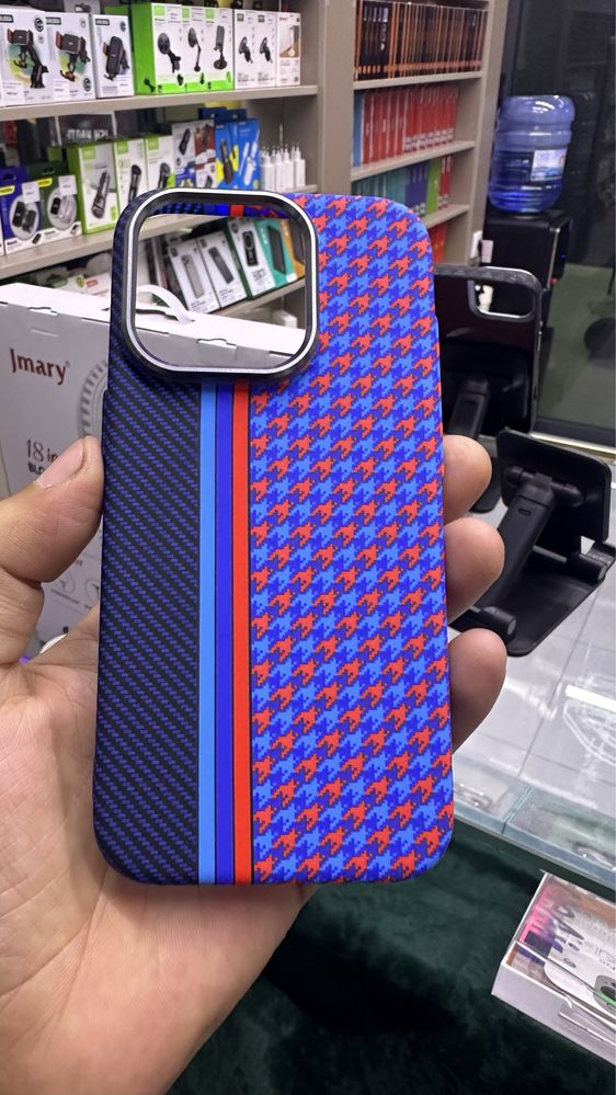 Ip 15,16pro/pro max uchun carbon macsafe chiholar