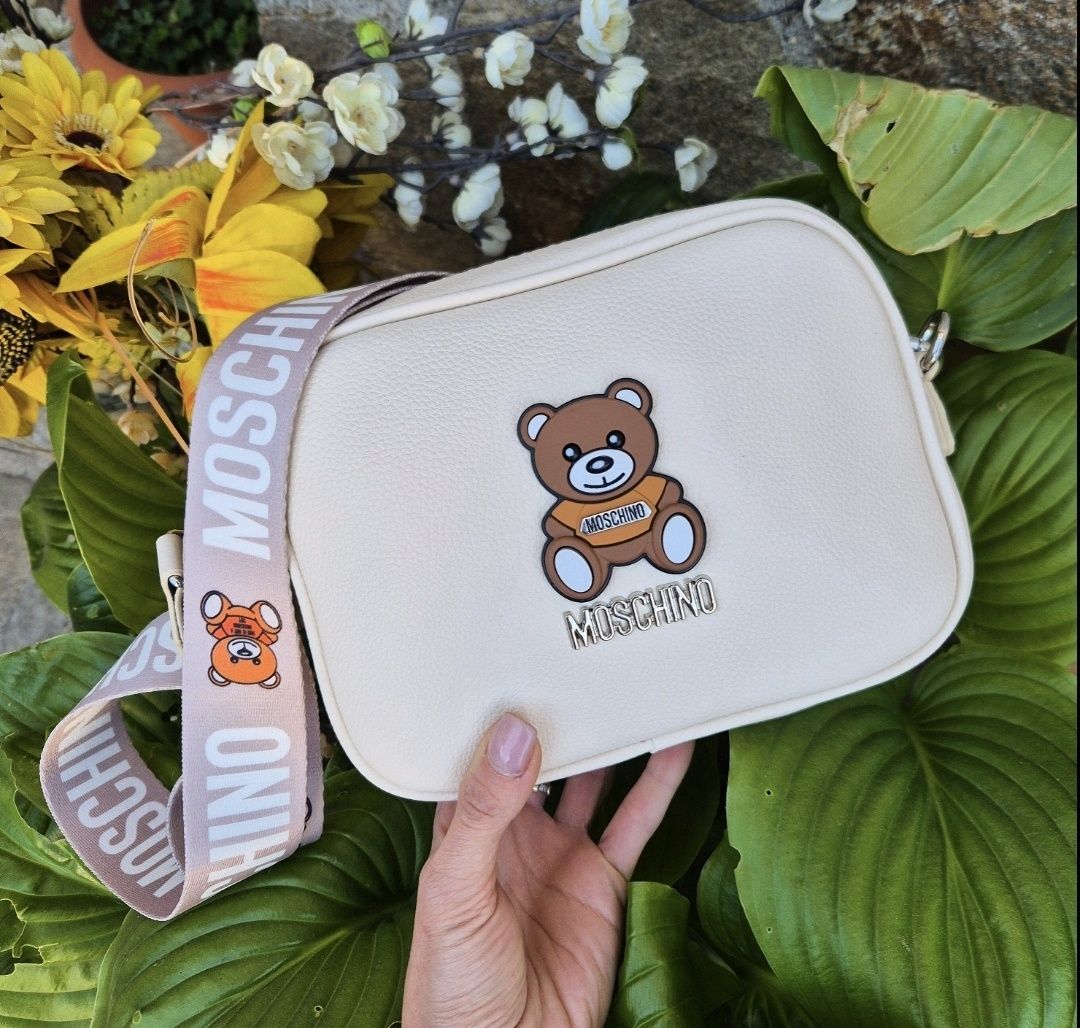 Чанти Karl, Moschino, Pinko, EA