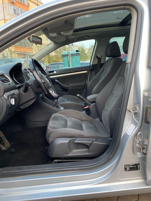 Vw Golf 6 an 2011 motor 2.0tdi 140hp E5 Stare inpecabila