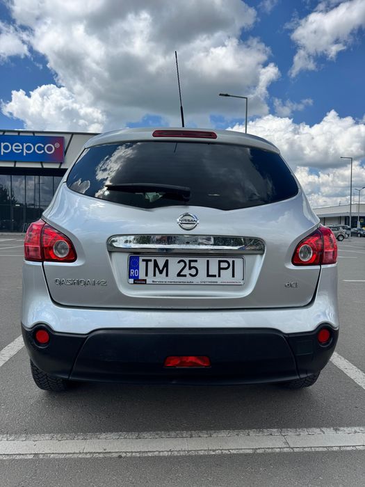 Nissan Qashqai +2 2.0dCi 4x4