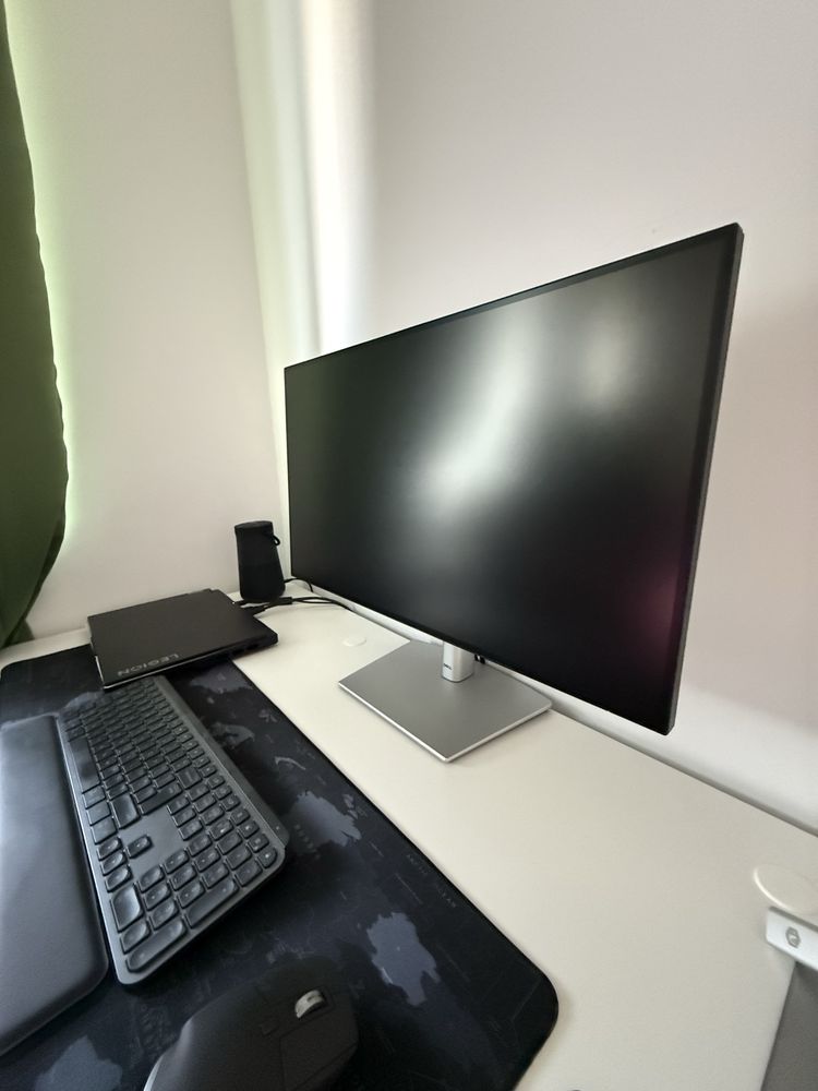 Monitor IPS LED Dell 27” u2724D, QHD, in garantie