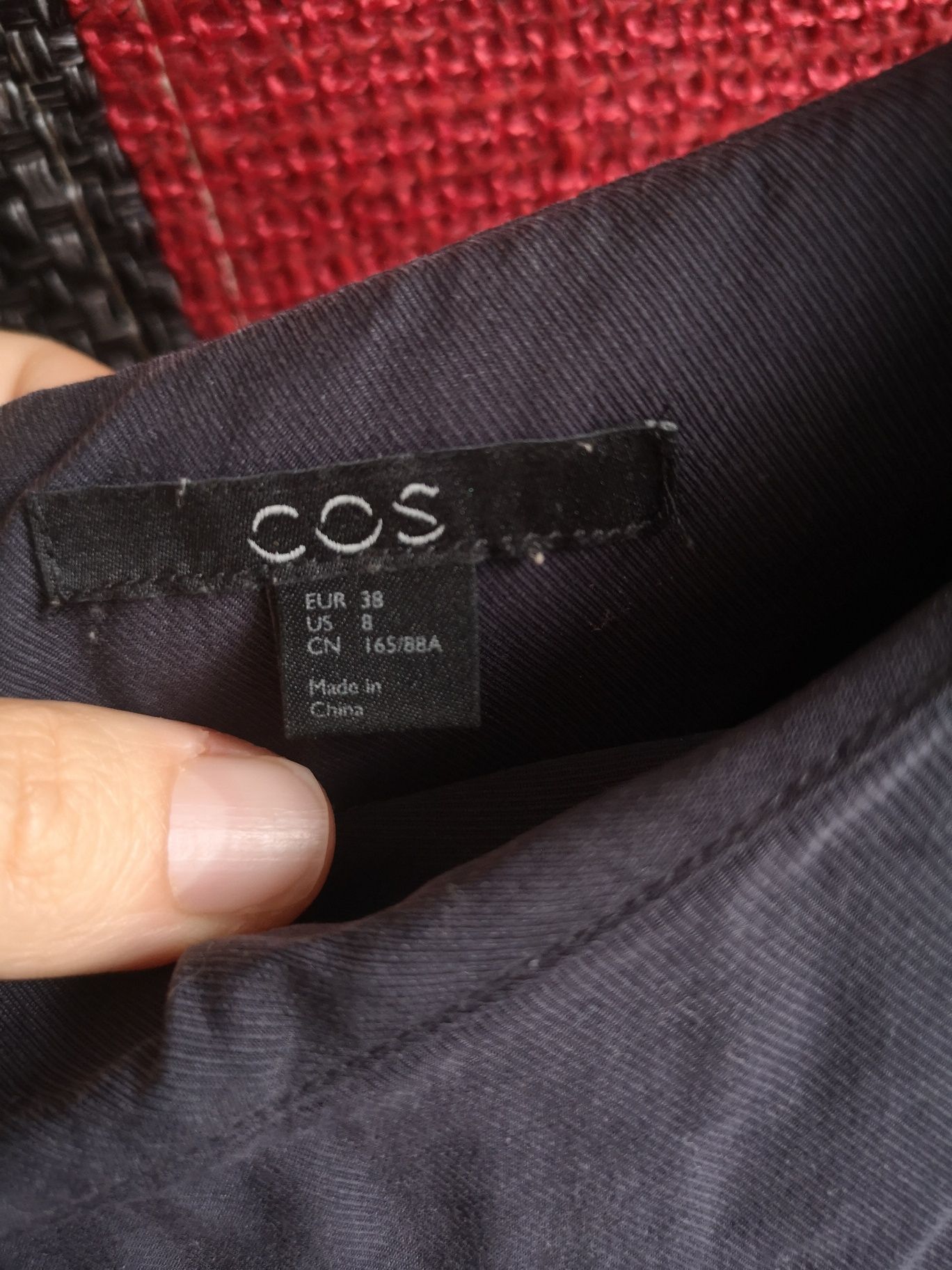 Bluze COS cu volan mărime 38 și 40