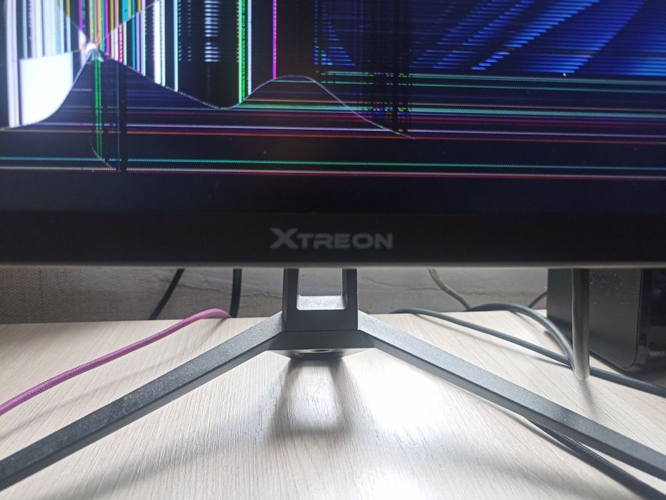 Монитор Xtreon 27