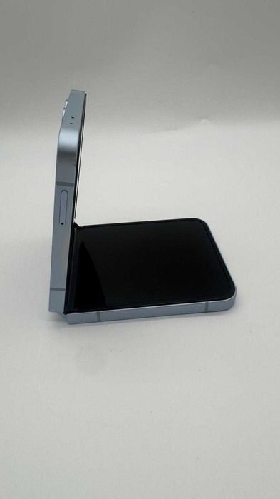 Samsung Galaxy Z Flip 6