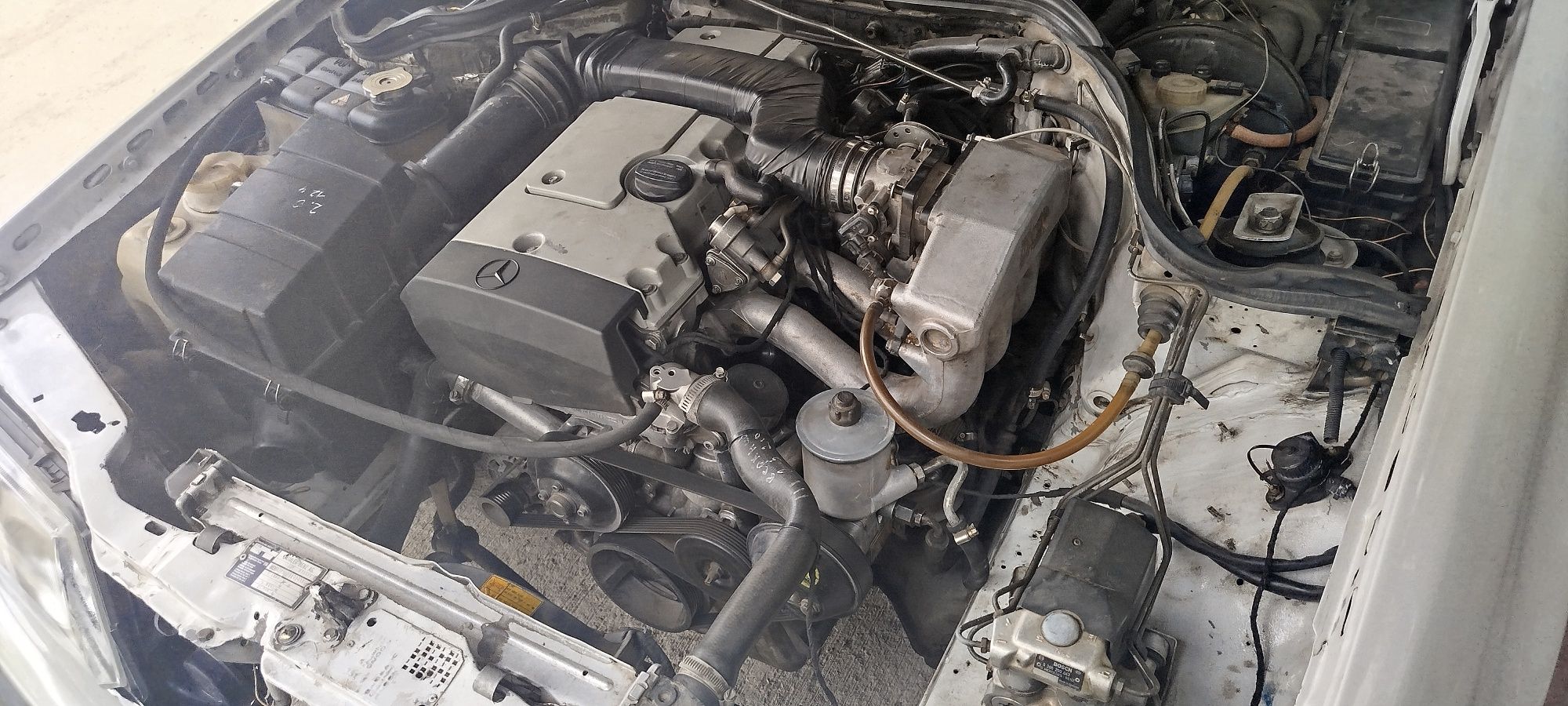 W124 сотилади срочна