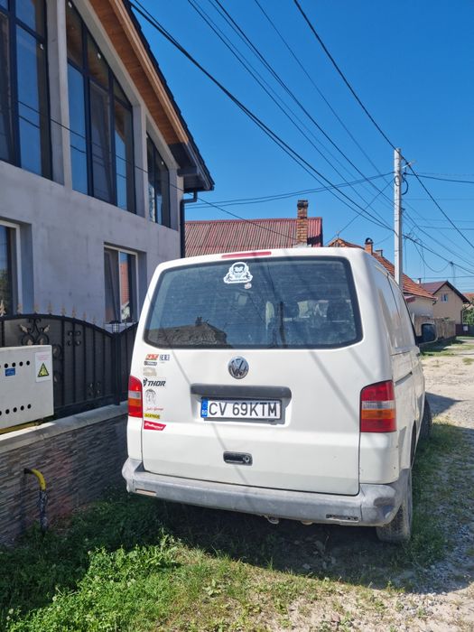 Vand sau schimb  inafara de autovehicule