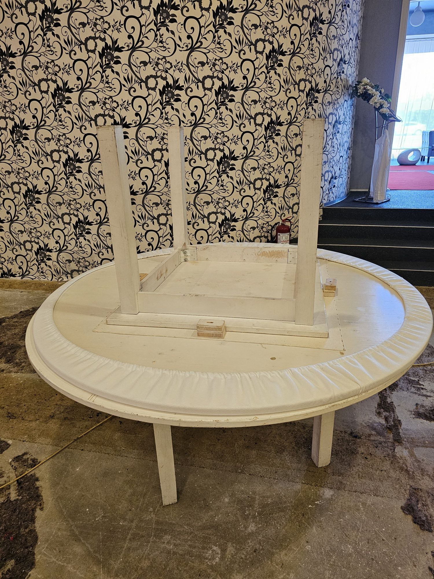 Masa rotunda 180 cm