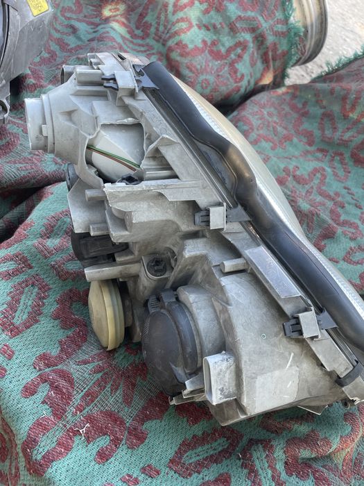 Оригинален ляв фар за мерцедес w203  фейслив