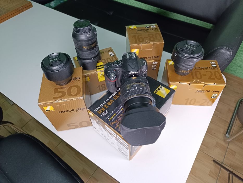 Набор D5200 Nikon 10-20mm 16-80mm 18-300mm 50mm