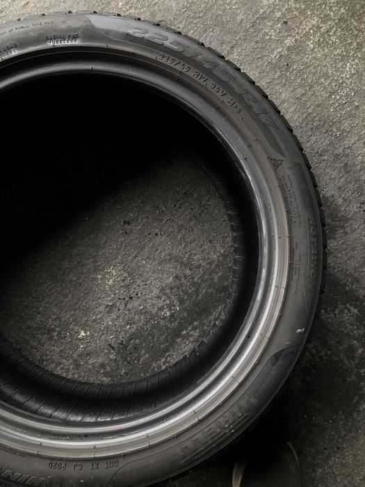 225 45 R17 Pirelli