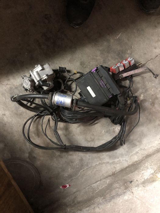 Газов инжекцион за 4 цилиндъра