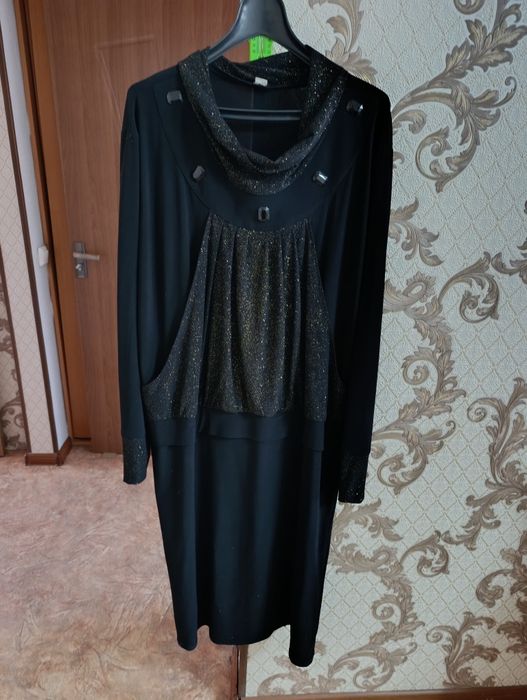 Продам женскую одежду