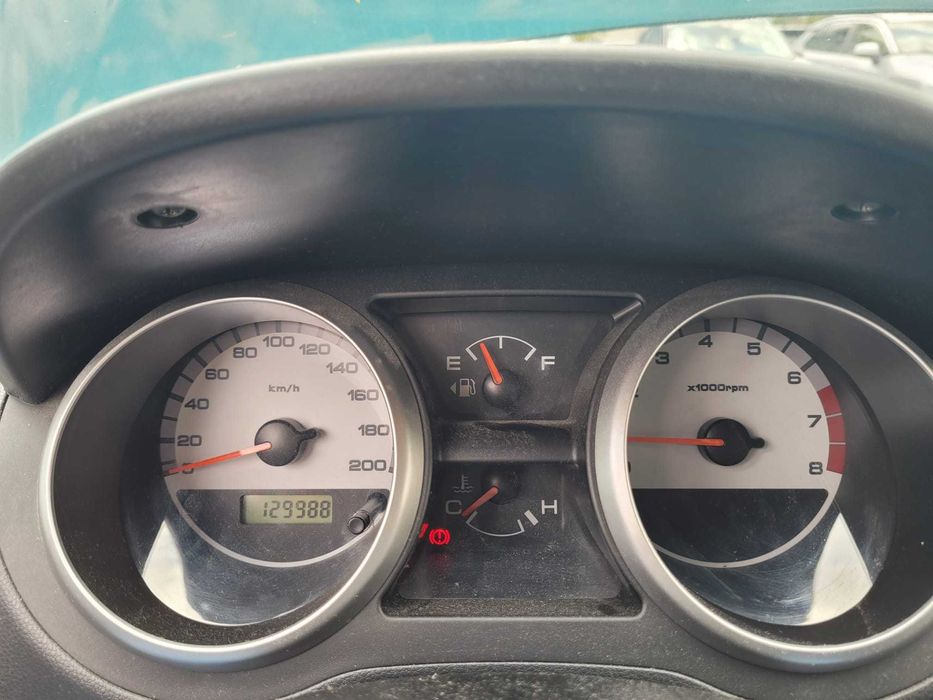 Vand Suzuki Ignis 2003