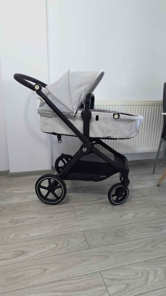 Carucior Cybex Eos + scoică nouă cybex
