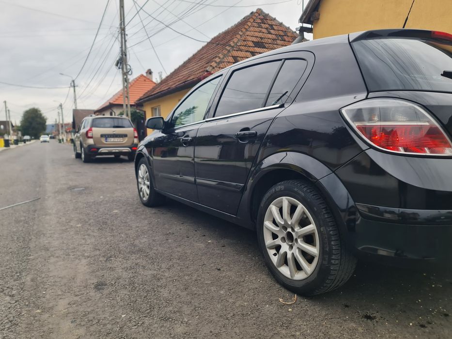 Opel astra h 1.7