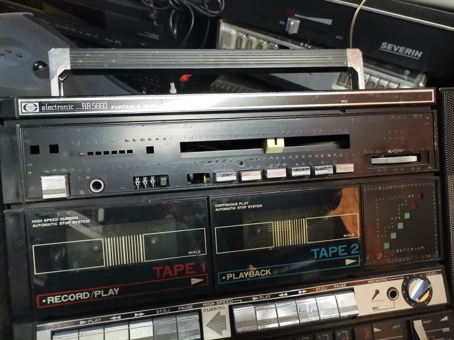 Elite electronic pt piese sau restaurare