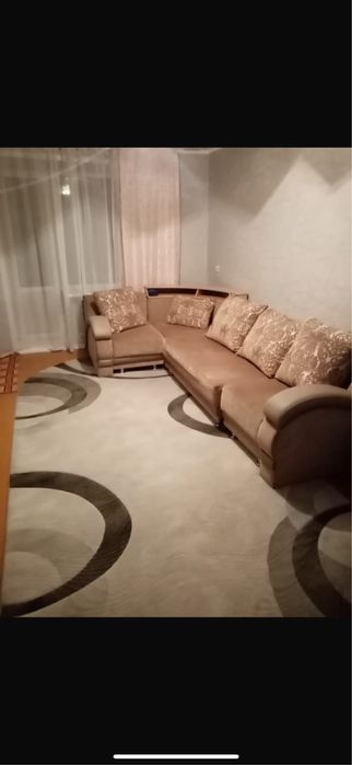 Продам 3ую в центре на Советской