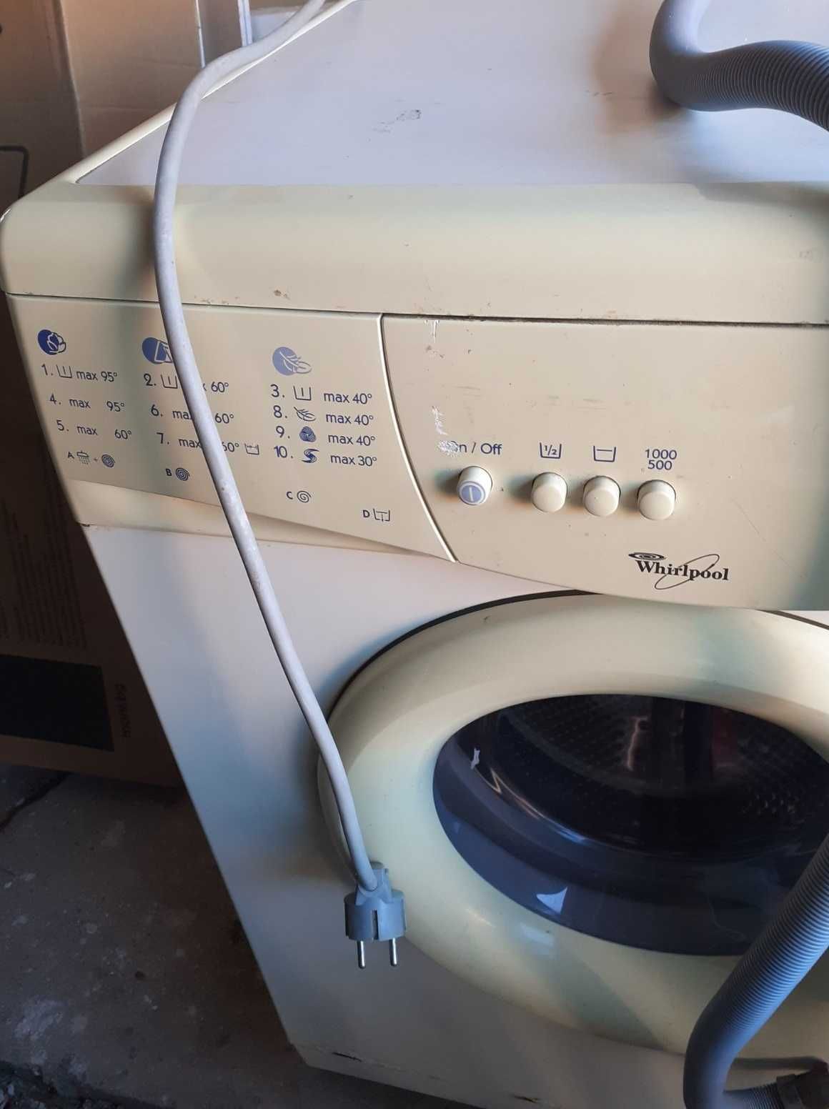 Работеща пералня - Whirlpool AWM 5103 - 1000