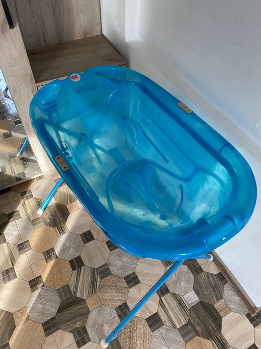 Cădiță anatomica cu suport metalic