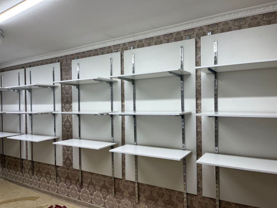 Продаю стелажи в идиальном состояний