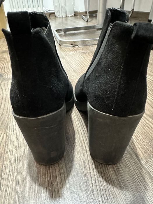Botine marimea 38
