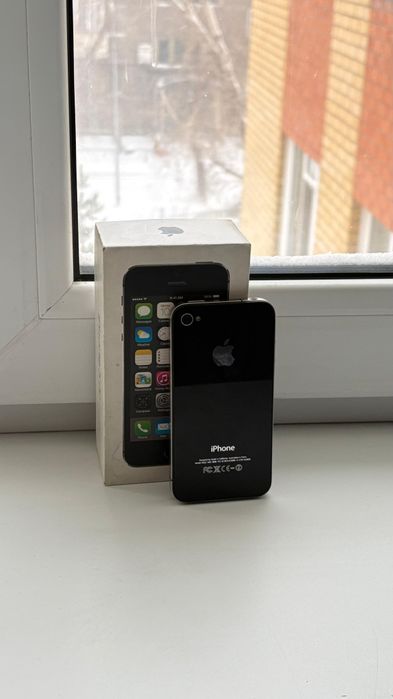 Продам айфон 4 на запчасти