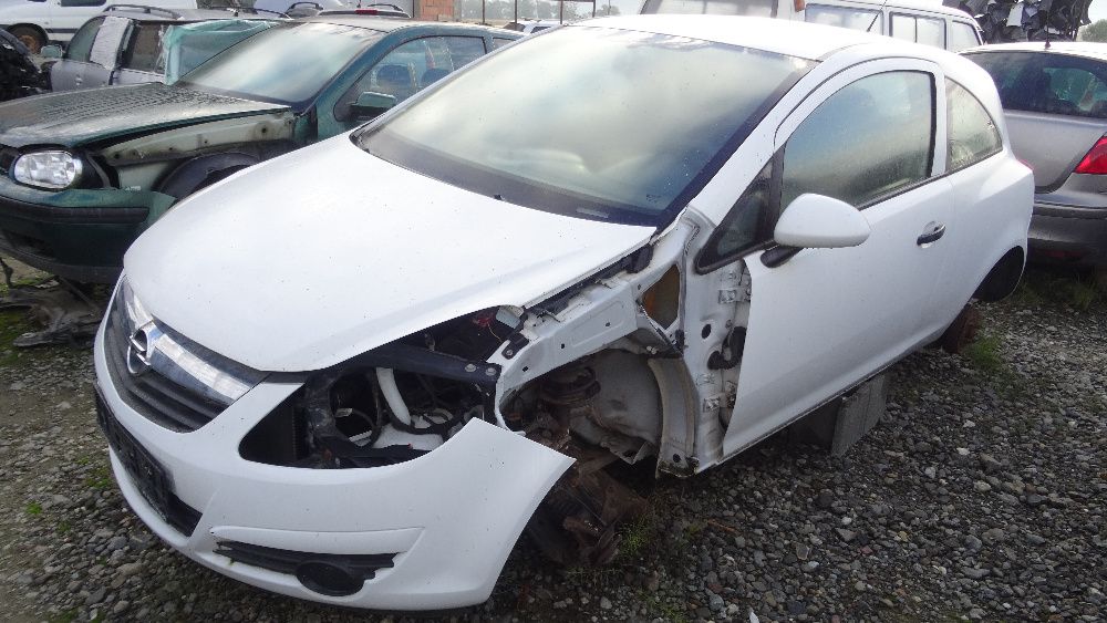 Dezmembrez/Piese Opel Corsa D 1.3 CDTI 55KW 2008 alb,albastru
