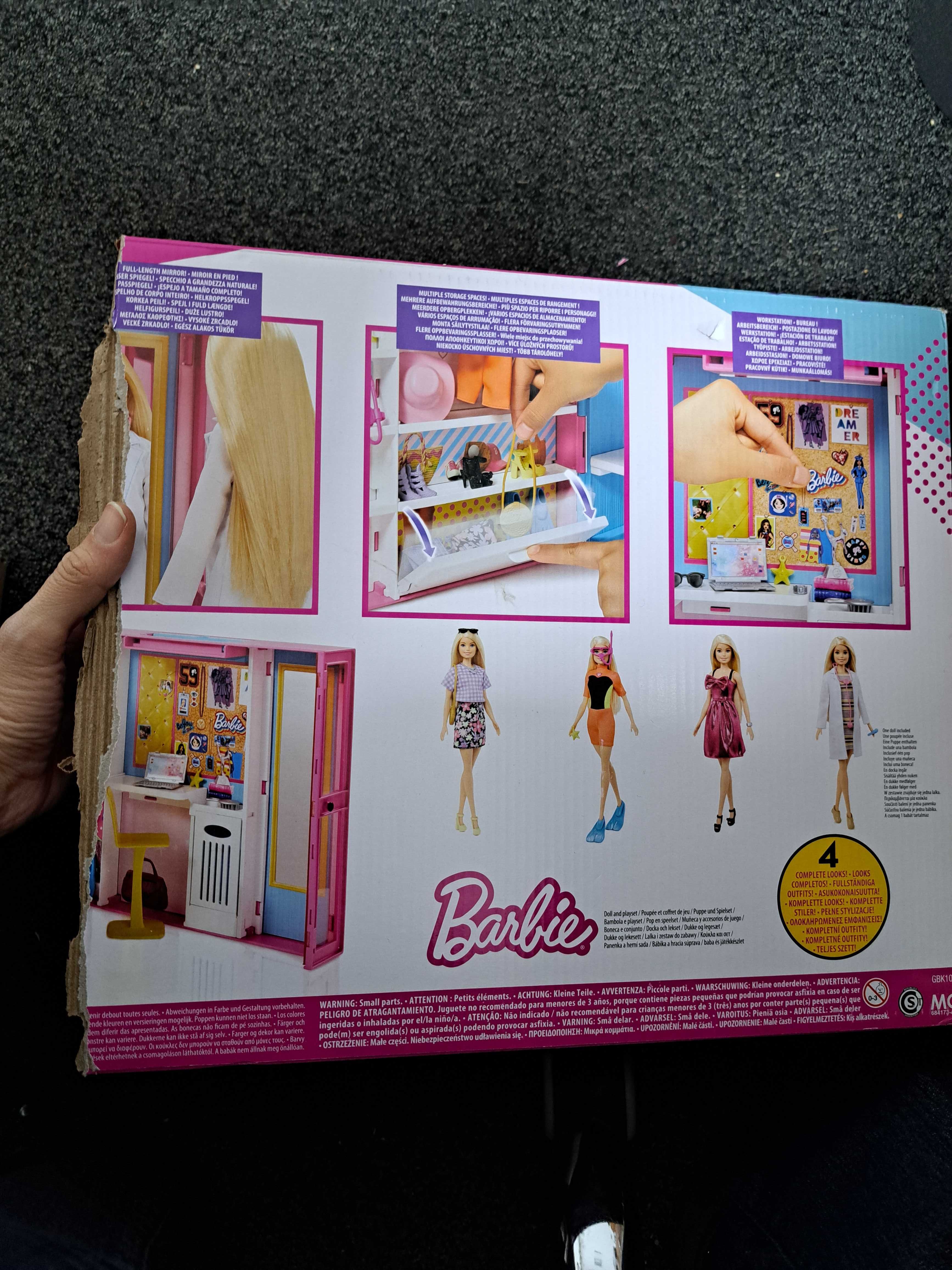 Dulap dressing papusa Barbie Deluxe