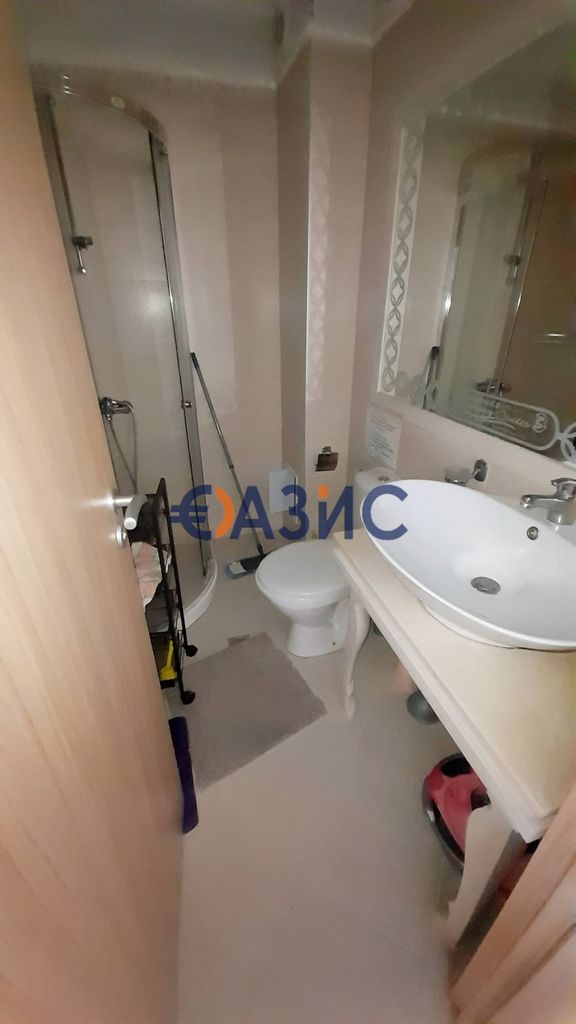 Продава се Двустаен апартамент в к.к. Слънчев бряг - 48 кв.м за 1386 €/кв.м - Снимка #7