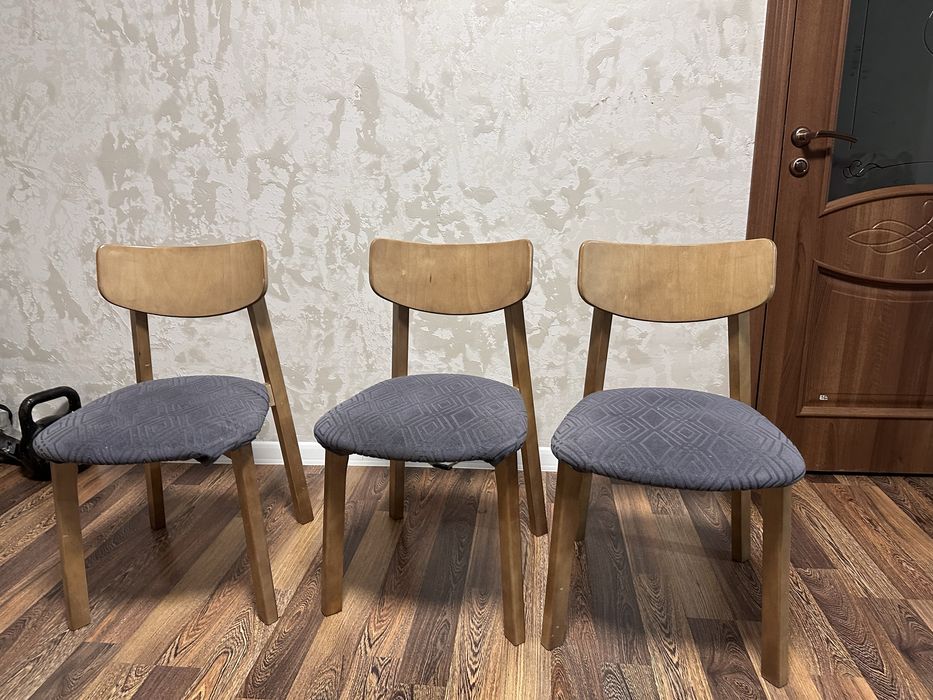 Продам стулья