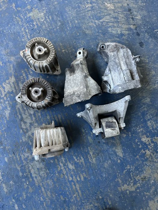 Suport tampon motor suport cutie mercedes w212 w204 om651 2.2 euro5