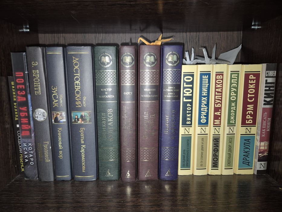 Продам книги. Цена договорная