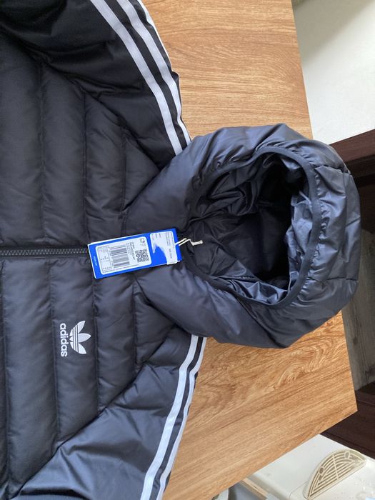 Мъжко оригинално яке Adidas размер S,M
