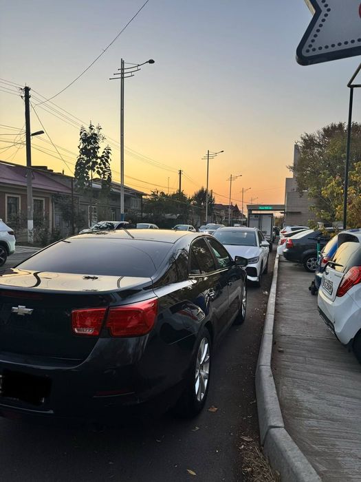 Malibu 1 sotiladi srochna