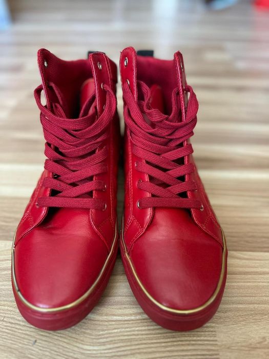 Adidasi piele GUESS marimea 43.