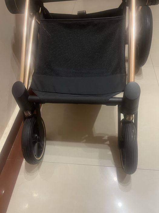 Като нова Cybex priam 4 yellow /rose gold/
