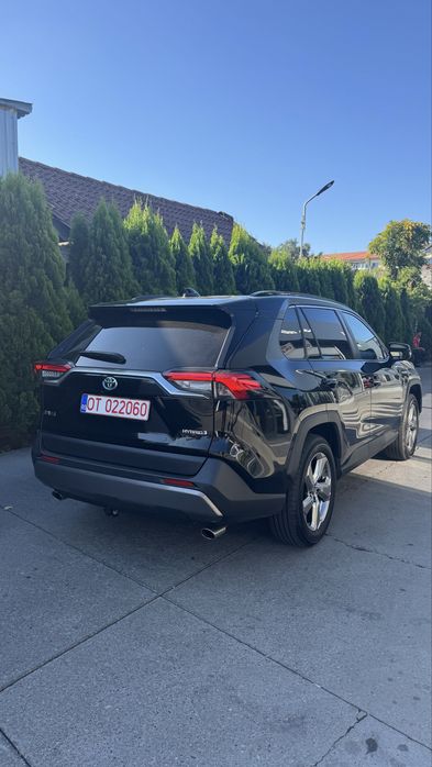 Toyota RAV 4 hibrid 2020