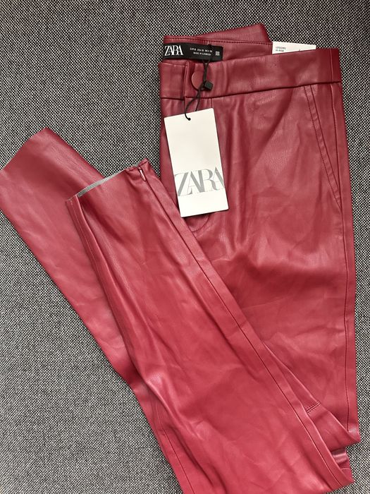 Кожен клин ZARA размер S чисто нов с етикет