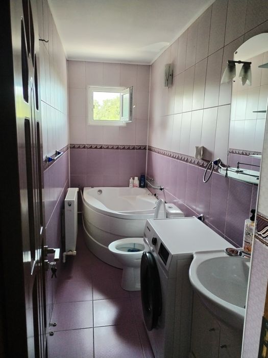 Vând apartament cu o camera