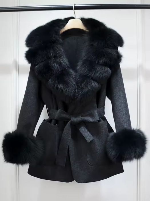 Дамско палто естествен косъм