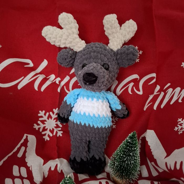 Pluș crosetat manual