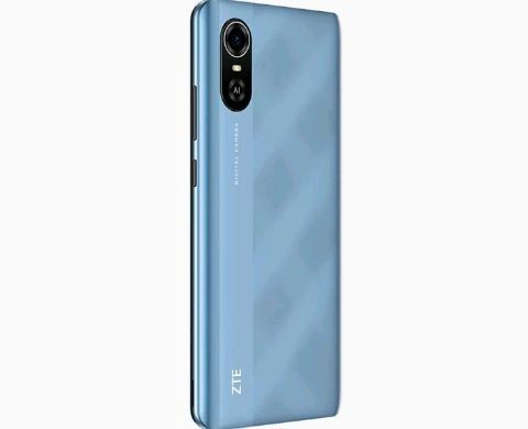 Телефон ZTE A31 почти новый