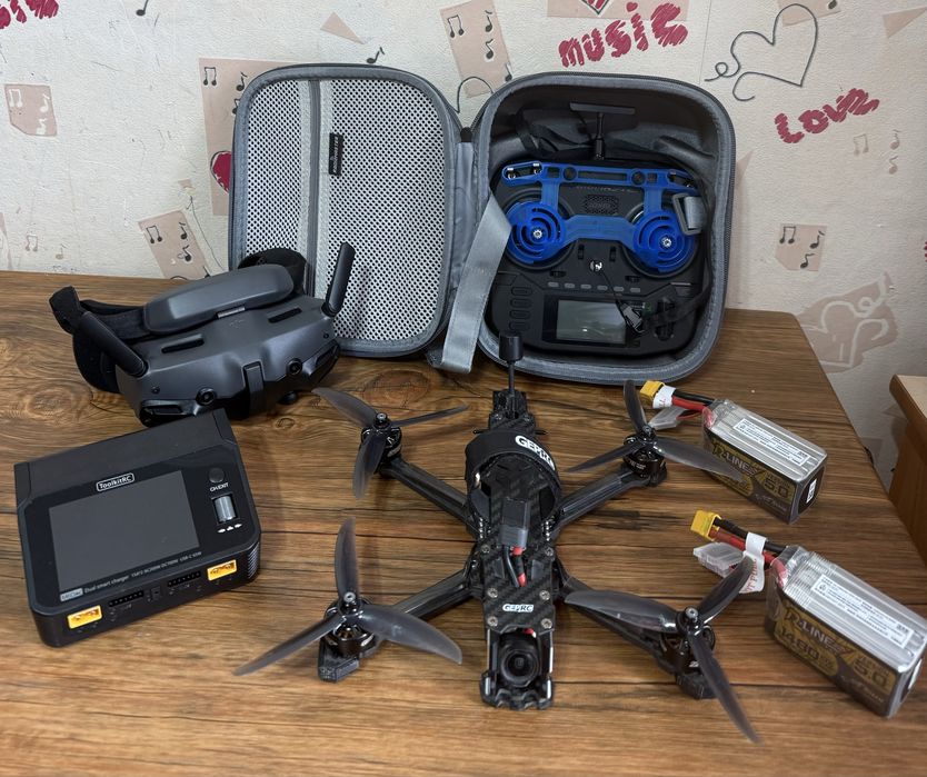 Продам FPV дрон 5’’