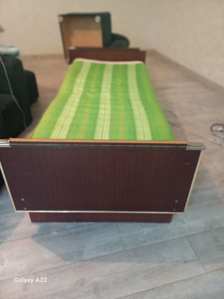 Продам кровать