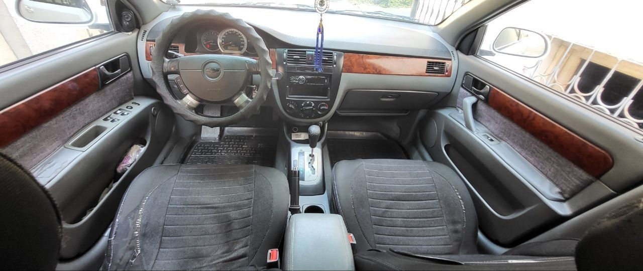 Lacetti 2013 1.6 автомат сотилади
