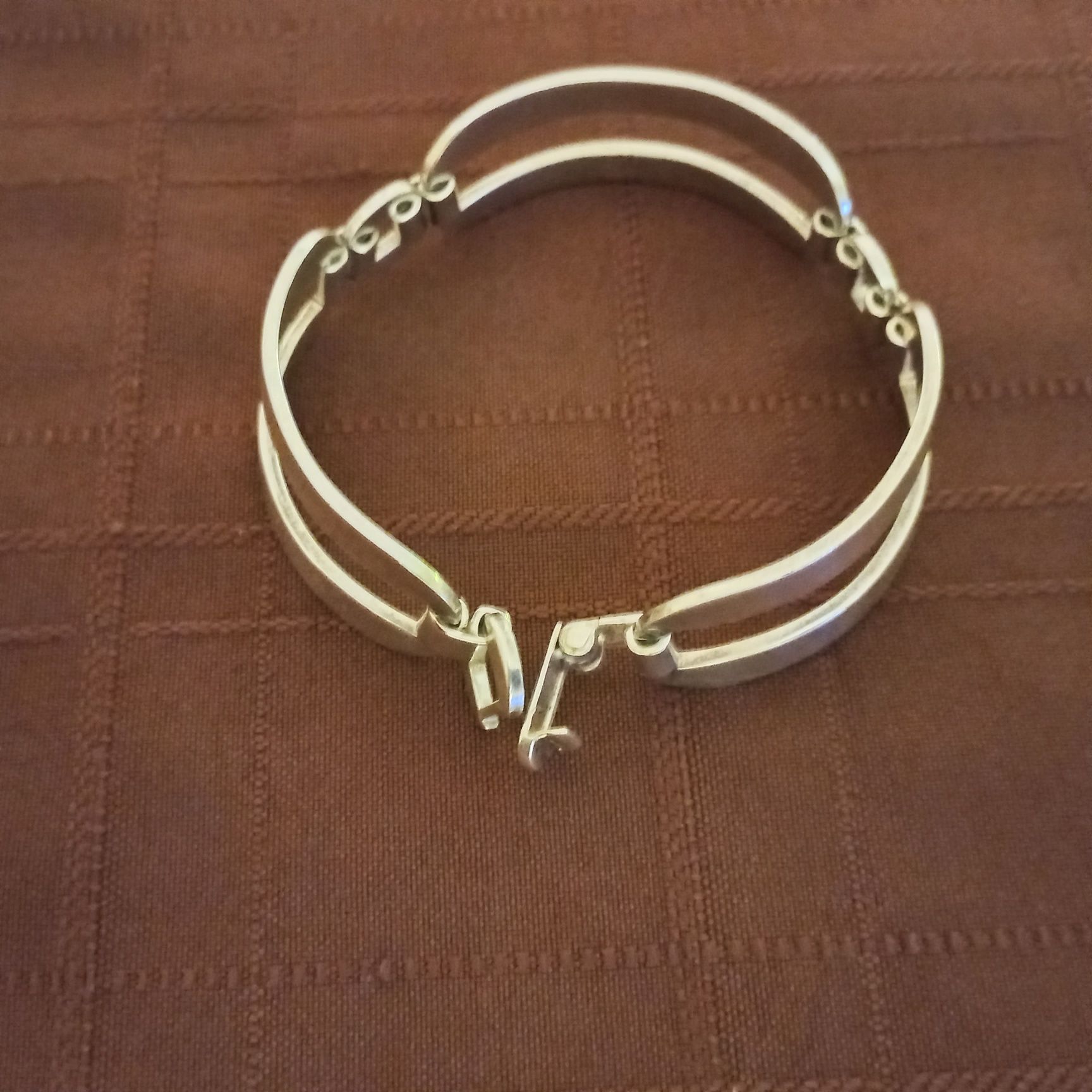 Сребърна гривна 18,5 см.