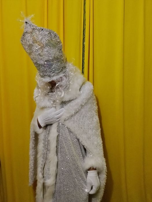 Корбобо ва коркиз ялмогиз гоинч кийимлари сотилади ва ижарага берилади