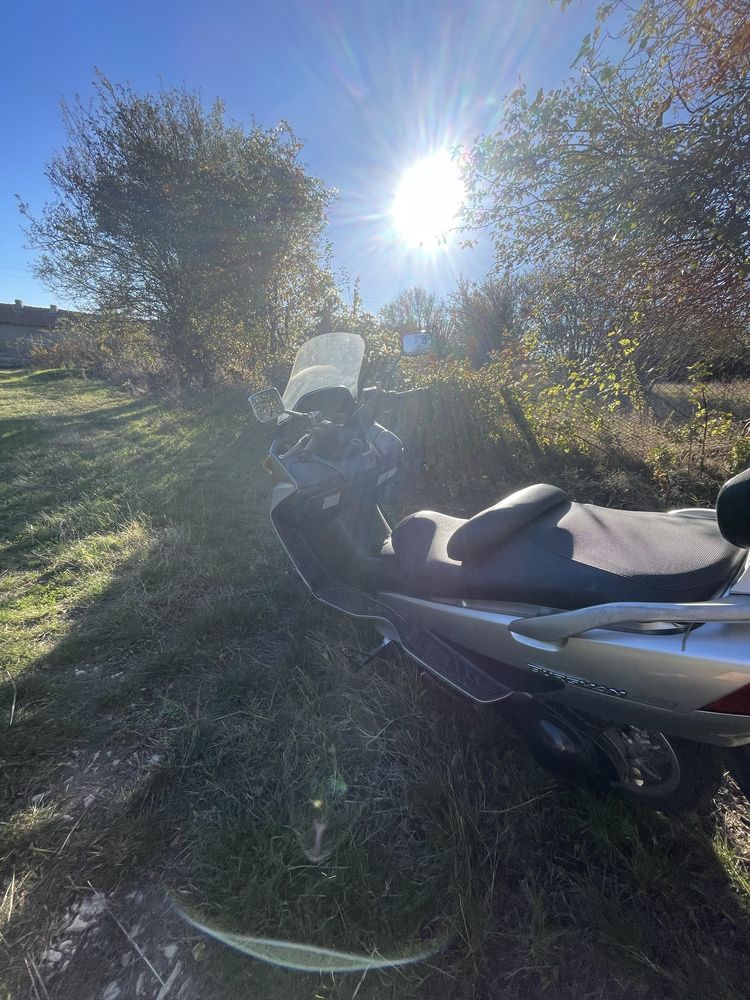 suzuki burgman 400