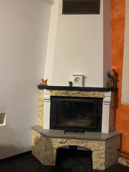 Semineu lemne cu focar fonta